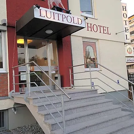 Luitpold Hotel 2*