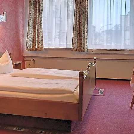 Luitpold Hotel 2*